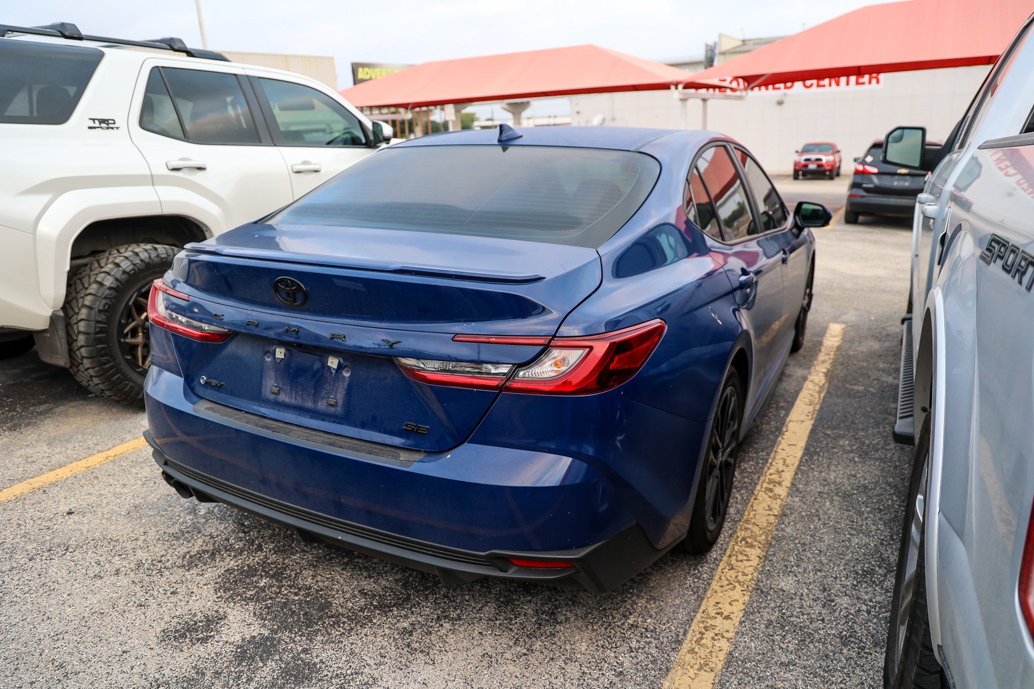 Used 2025 RESERVOIR BLUE Toyota SE image 7