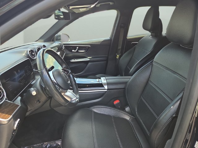 Used 2024 Black Mercedes-Benz GLC 300 image 29