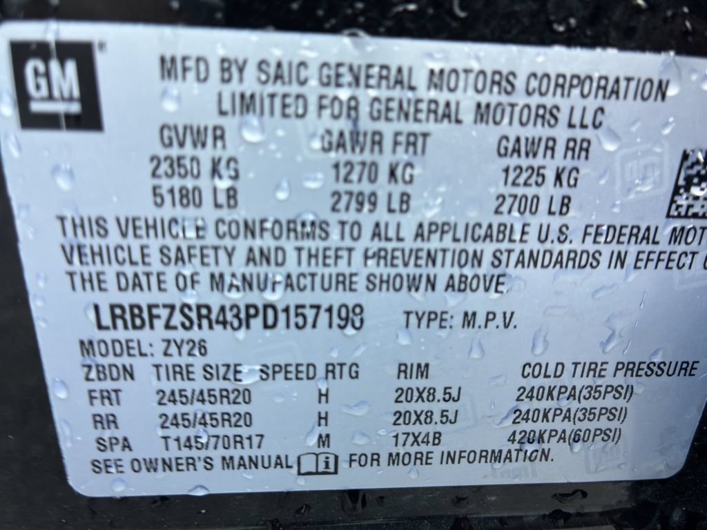Used 2023 Ebony Twilight Metallic Buick Avenir image 16