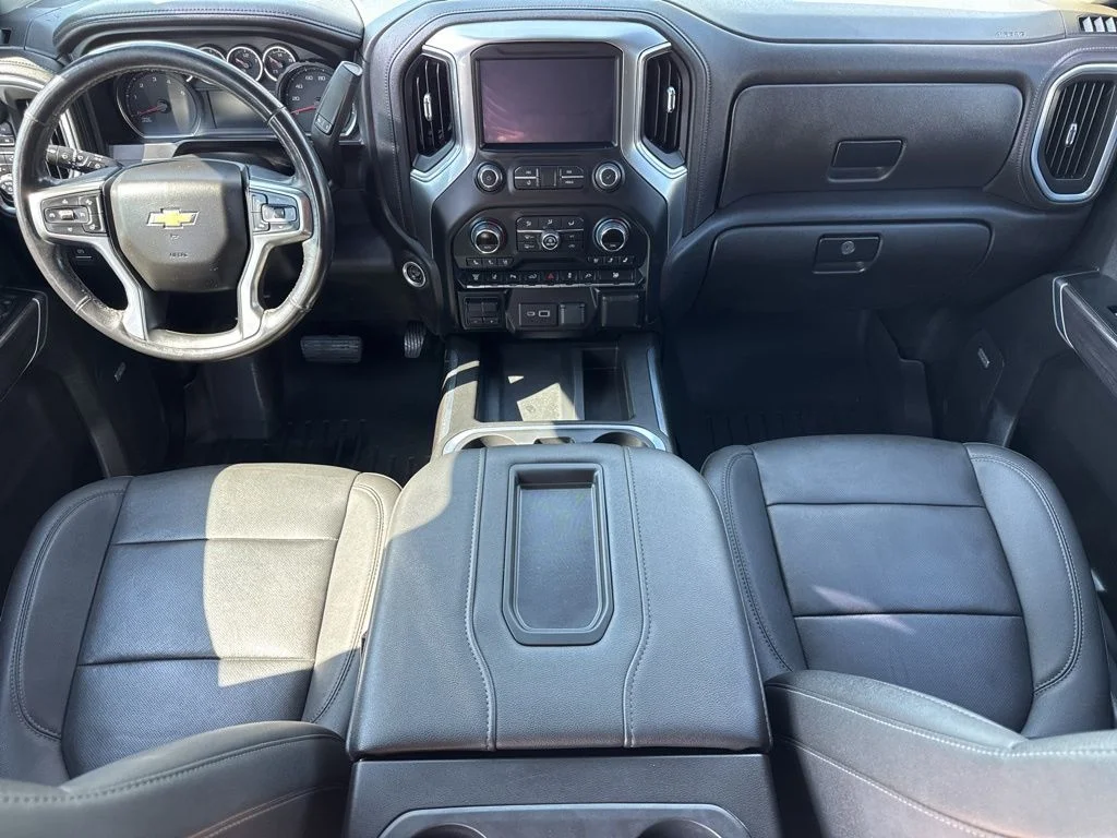 Used 2022 Silver Chevrolet LTZ image 25