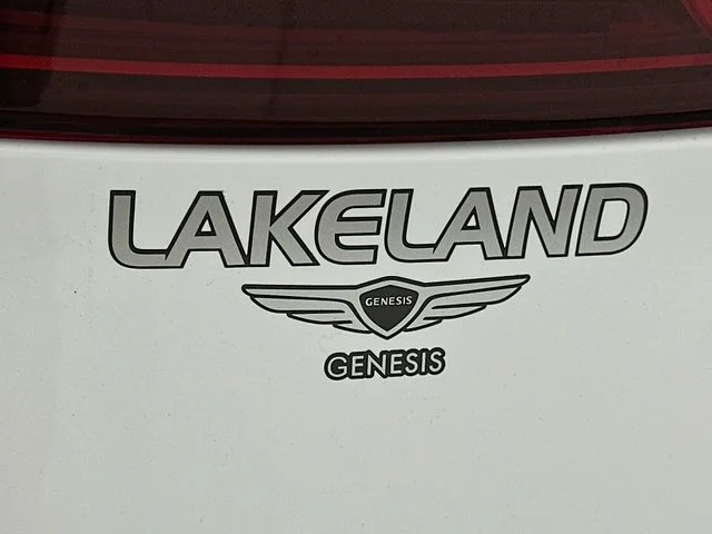 New 2026 White Genesis 2.5T Prestige image 28