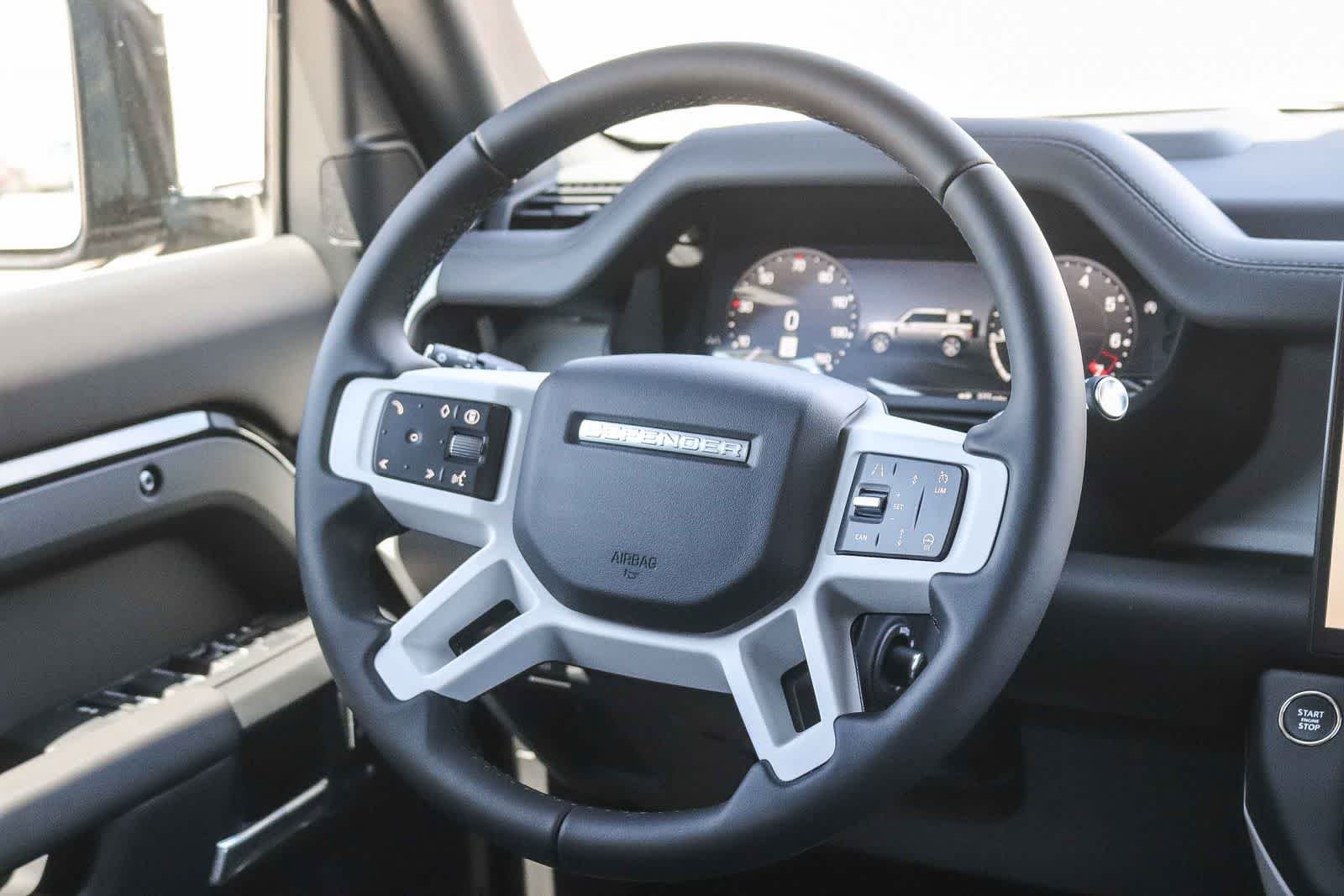 New 2026 Santorini Black Land Rover X-Dynamic SE image 14