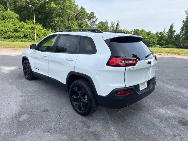 Used 2016 White Jeep Limited image 5