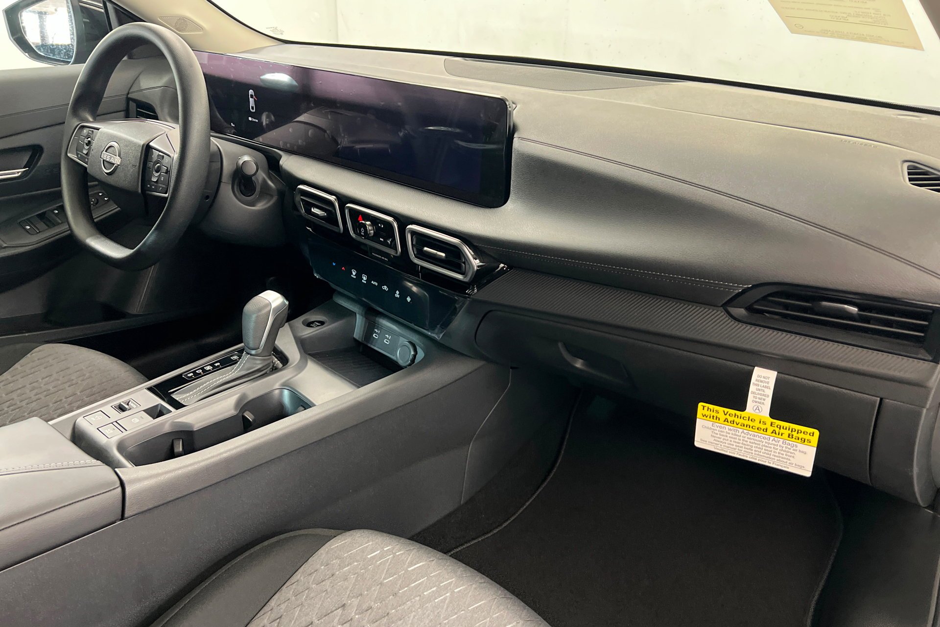 New 2027 Atlantic Gray Metallic Nissan SV image 24
