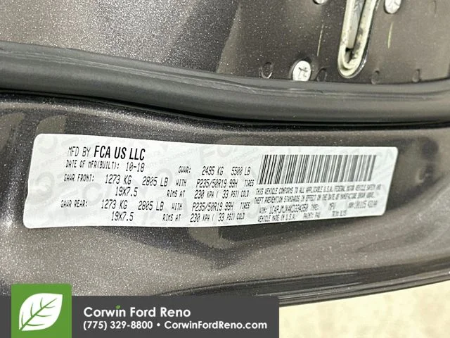 Used 2019 Granite Crystal Clearcoat Metallic Jeep Overland image 36