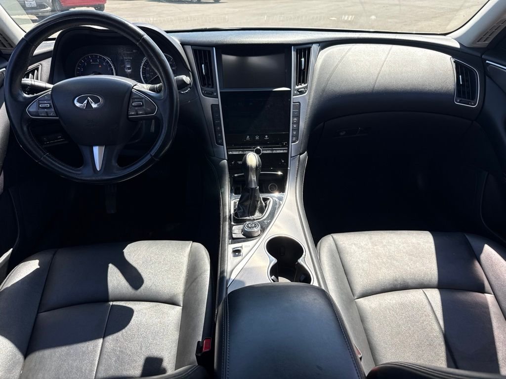 Used 2015 Gray INFINITI Premium image 10
