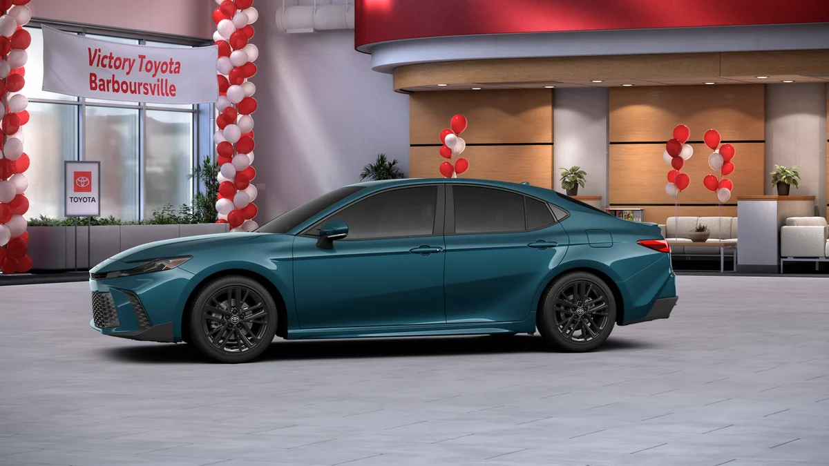 New 2026 Ocean Gem Toyota SE image 33