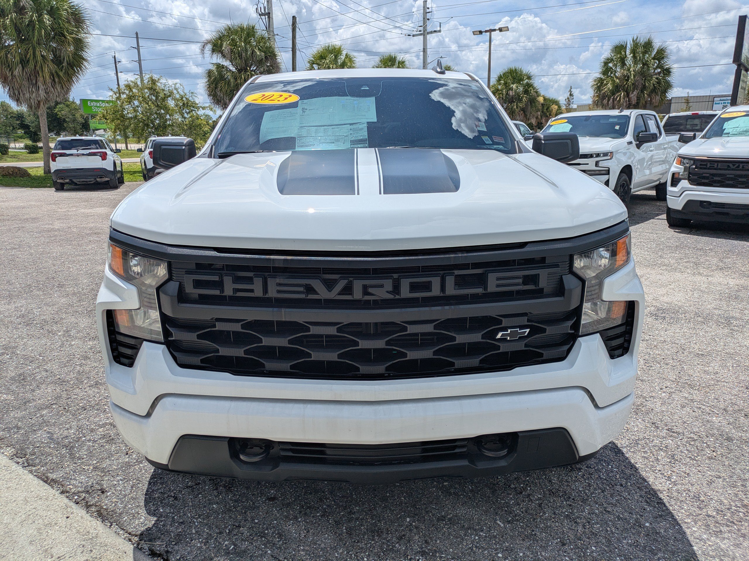 Used 2023 Summit White Chevrolet Custom image 9
