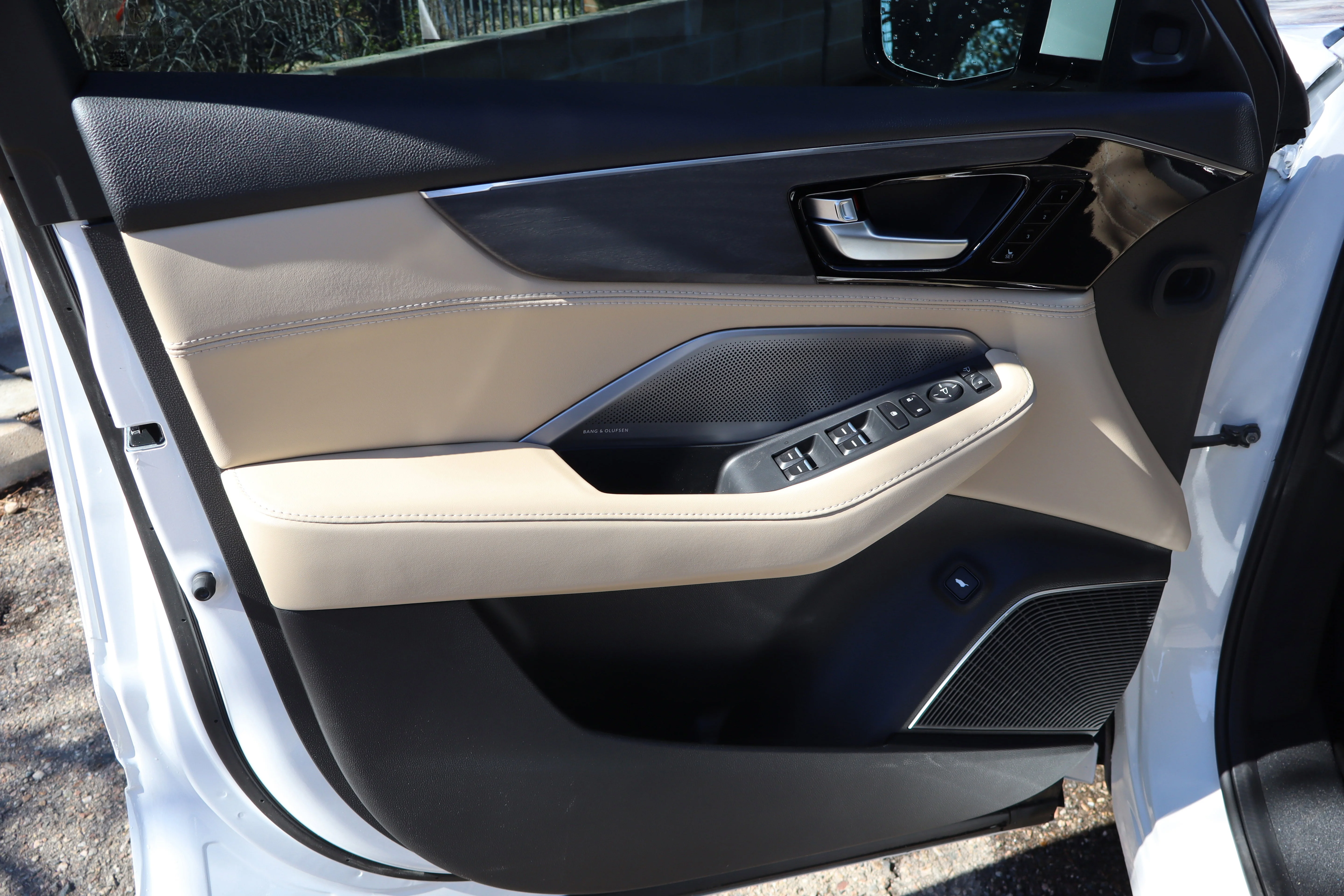 New 2026 Platinum White Pearl Acura w/Advance Package image 23