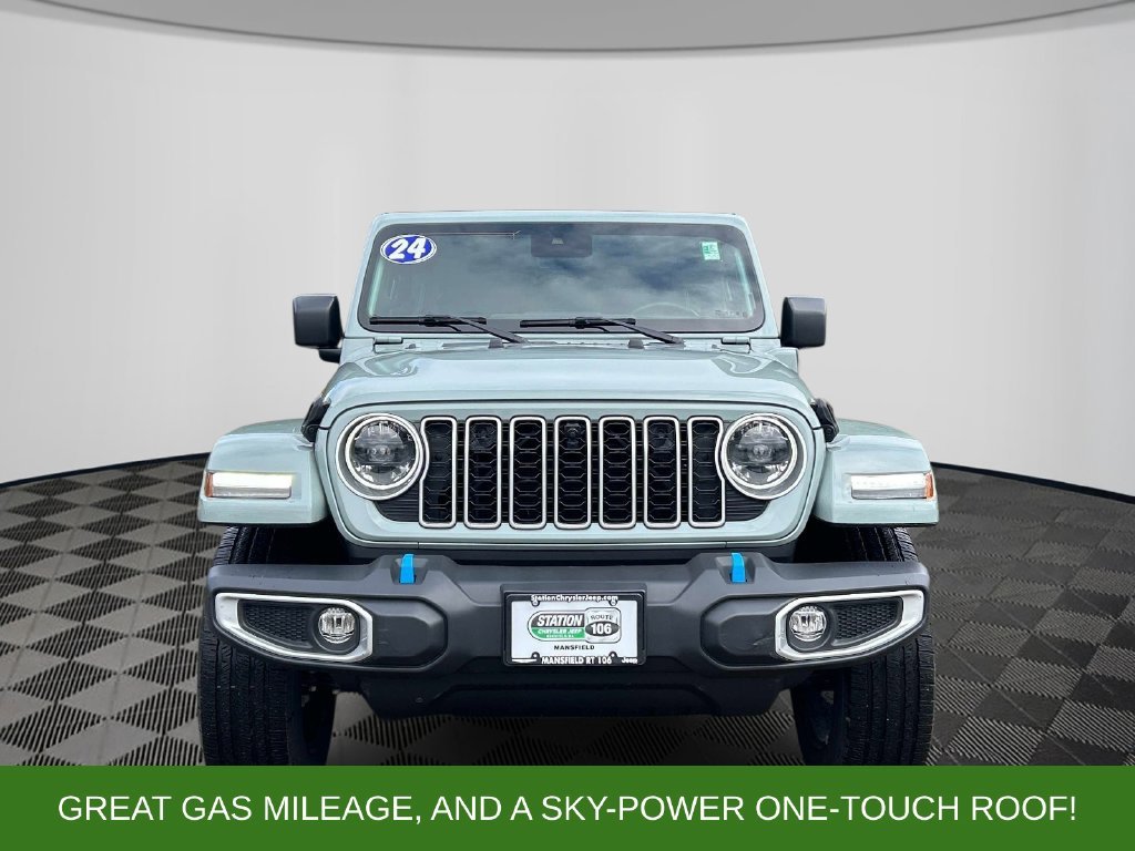 Used 2024  Jeep Sahara 4xe image 7