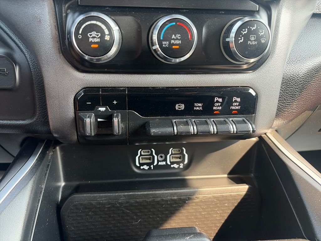 Used 2024 White Ram Big Horn image 18