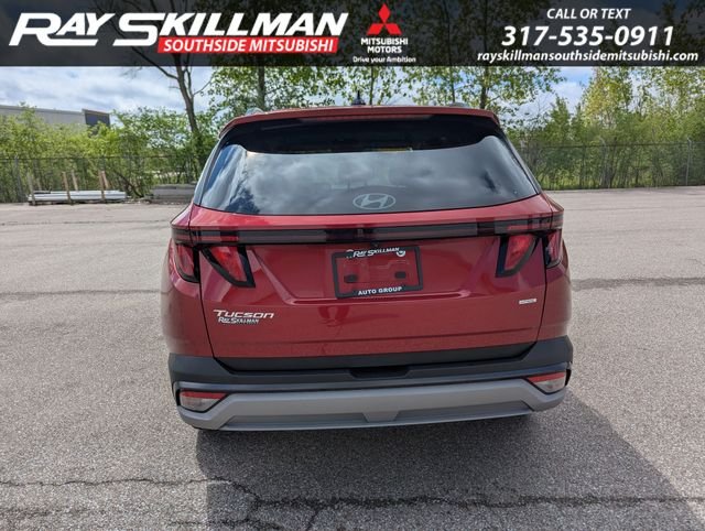 Used 2025 Red Hyundai SEL image 6