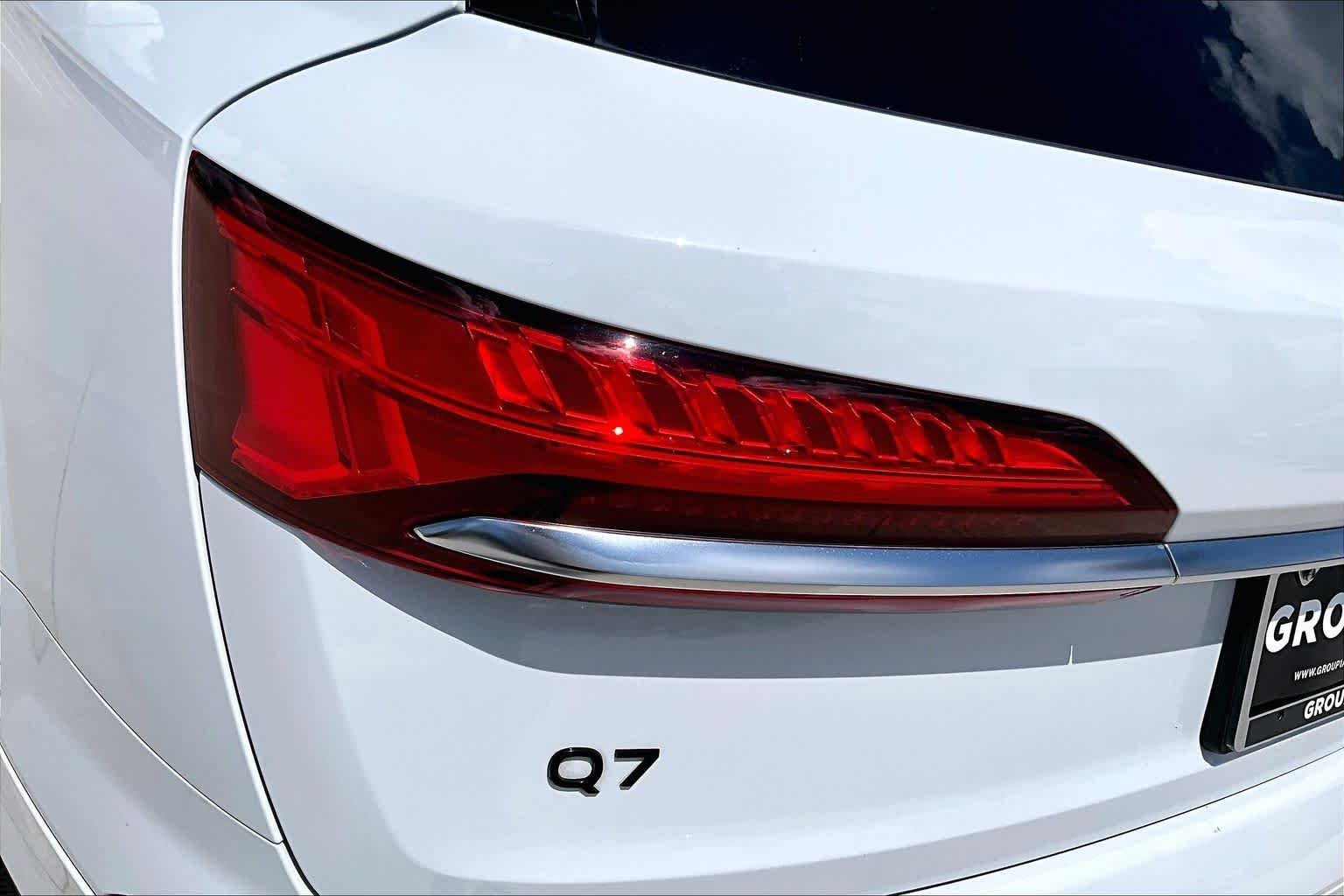 Used 2025 Glacier White Metallic Audi Premium image 27