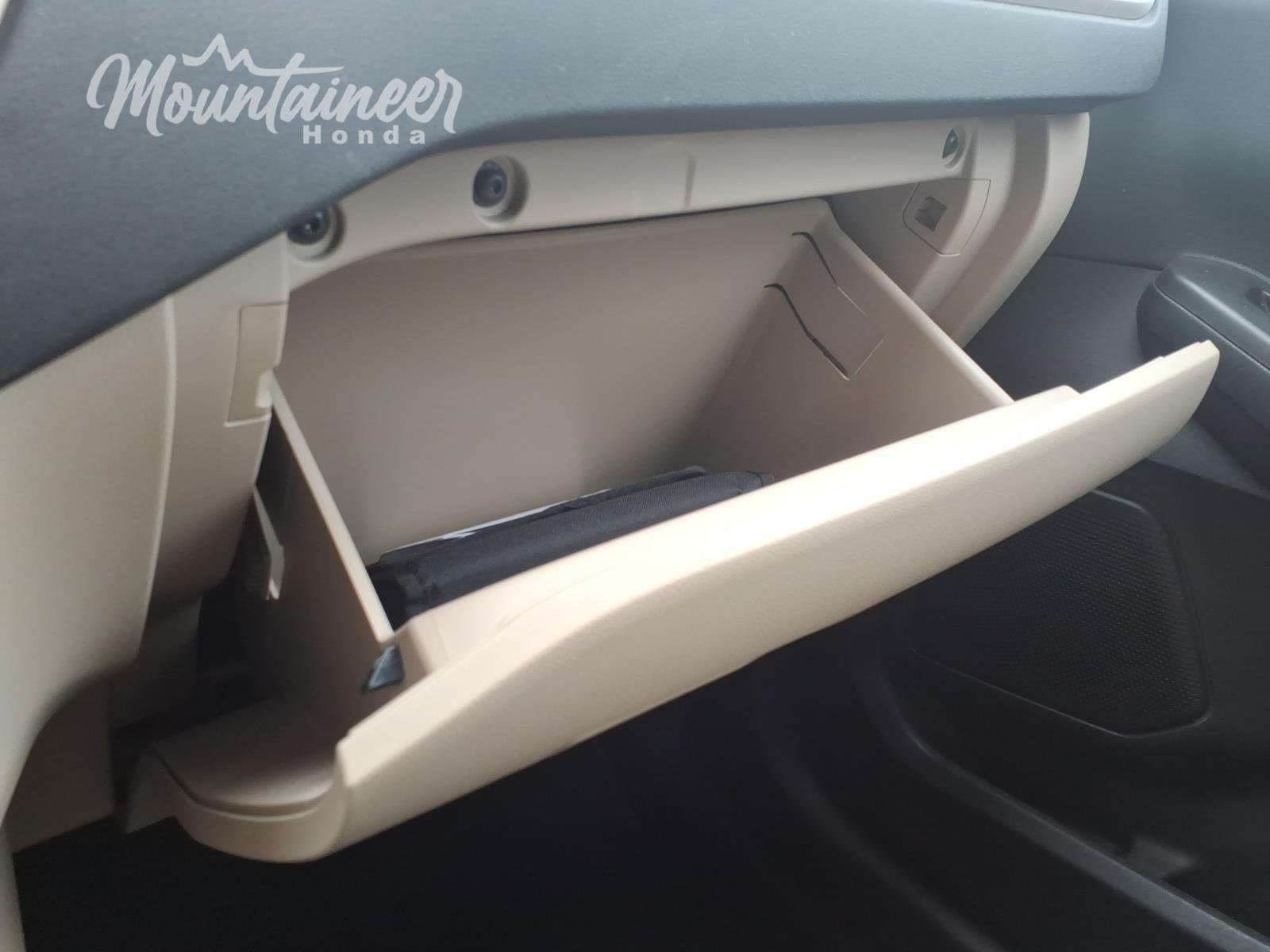 Used 2020 Agate Black Ford SEL image 40