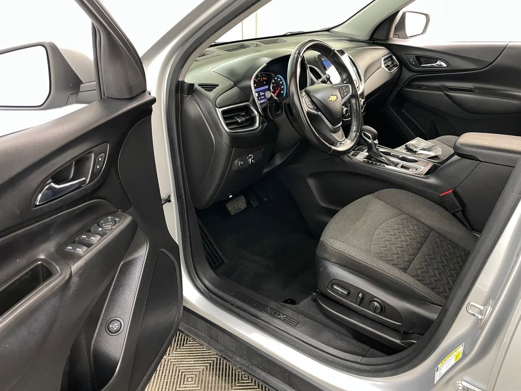 2022 Chevrolet Equinox LT - Photo 23