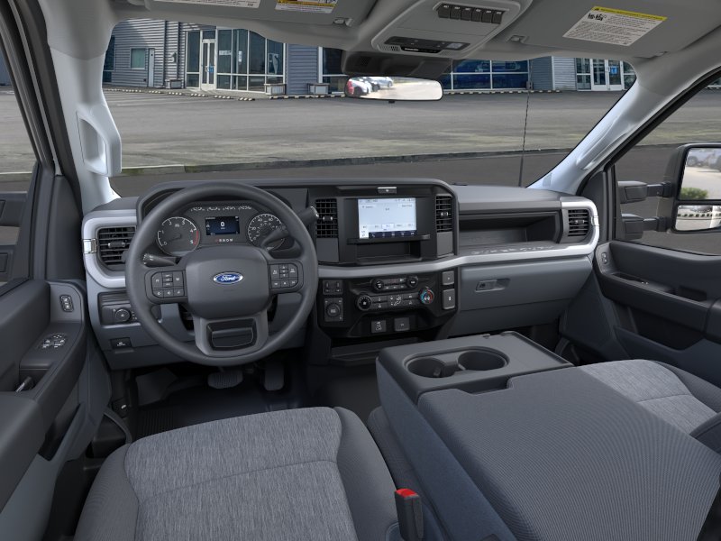 2026 Ford F-350 Super Duty Chassis Cab XL - Photo 9
