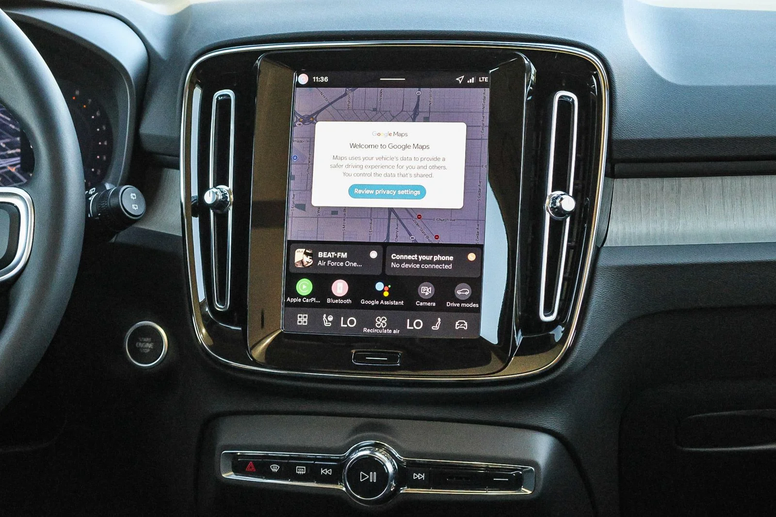 2026 Volvo XC40 Core - Photo 26