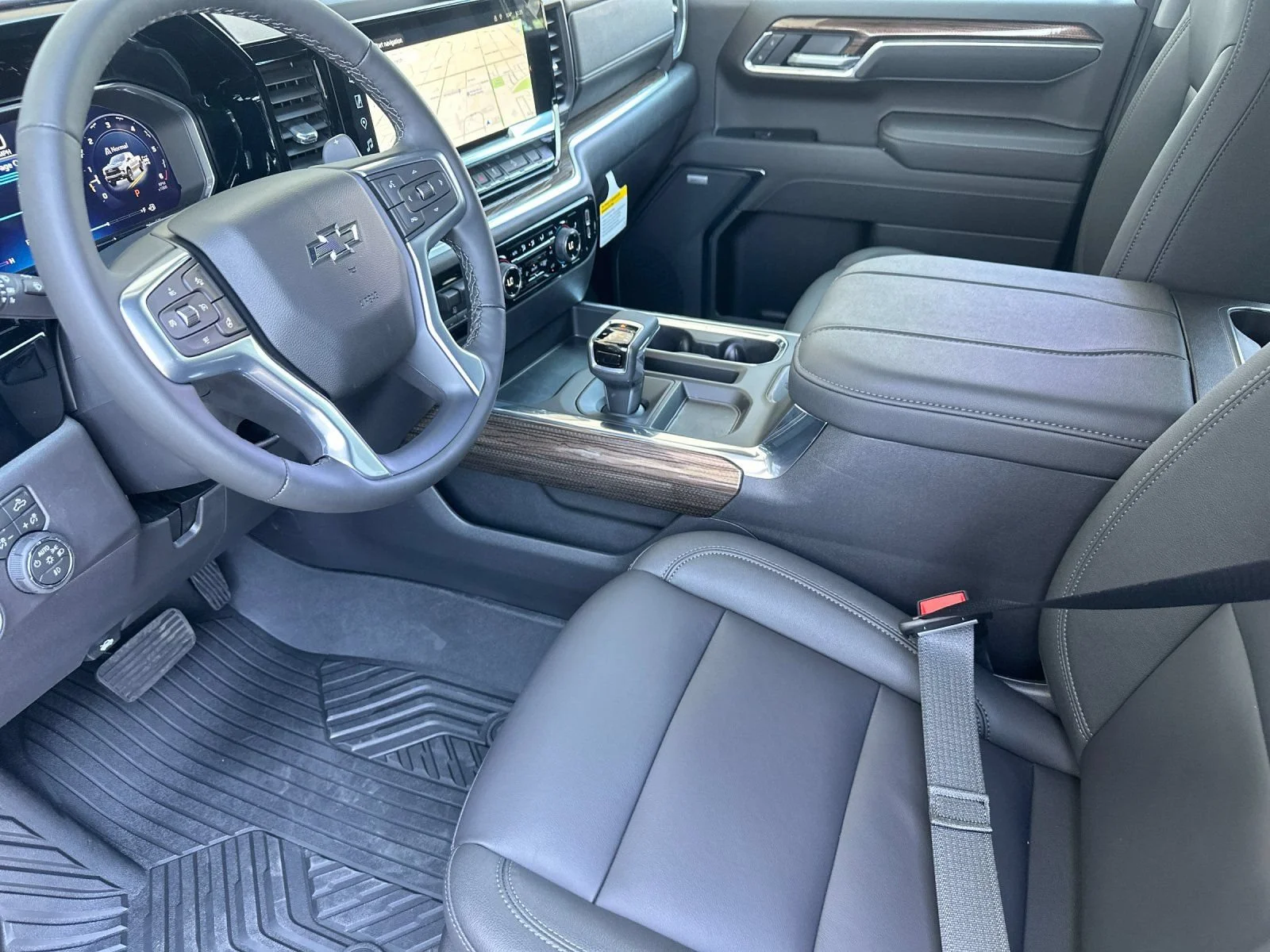 2026 Chevrolet Silverado 1500 LT Trail Boss - Photo 10
