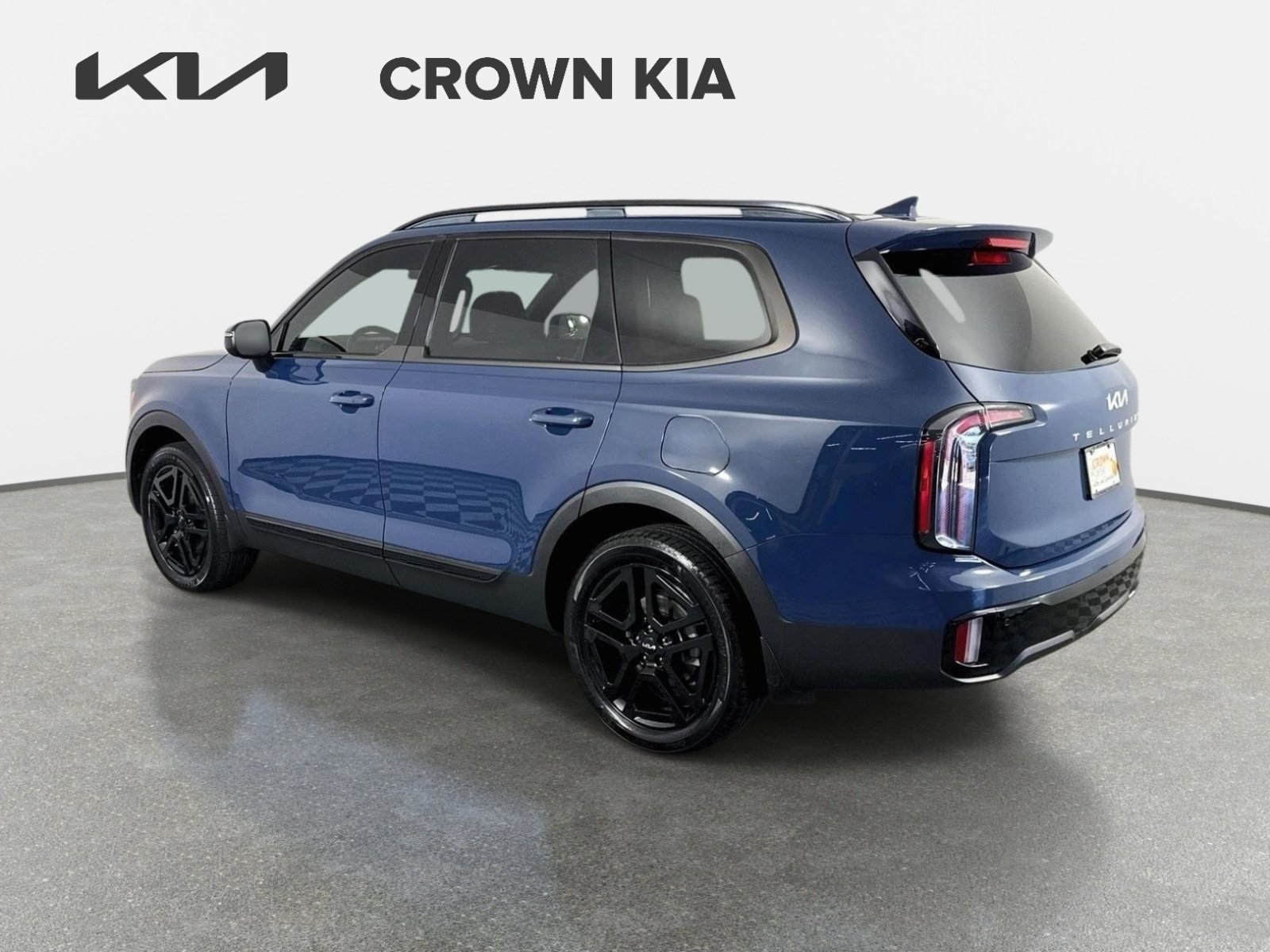 Used 2024 Midnight Lake Blue Kia EX X-Line image 7