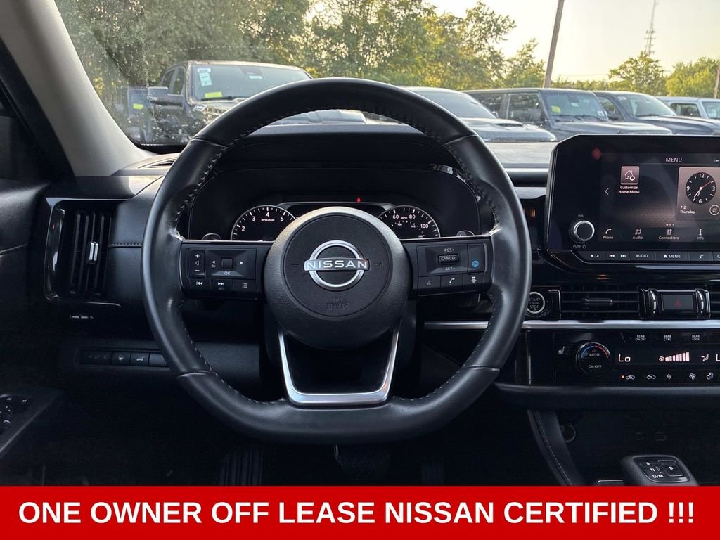 Used 2023 White Nissan SV image 19