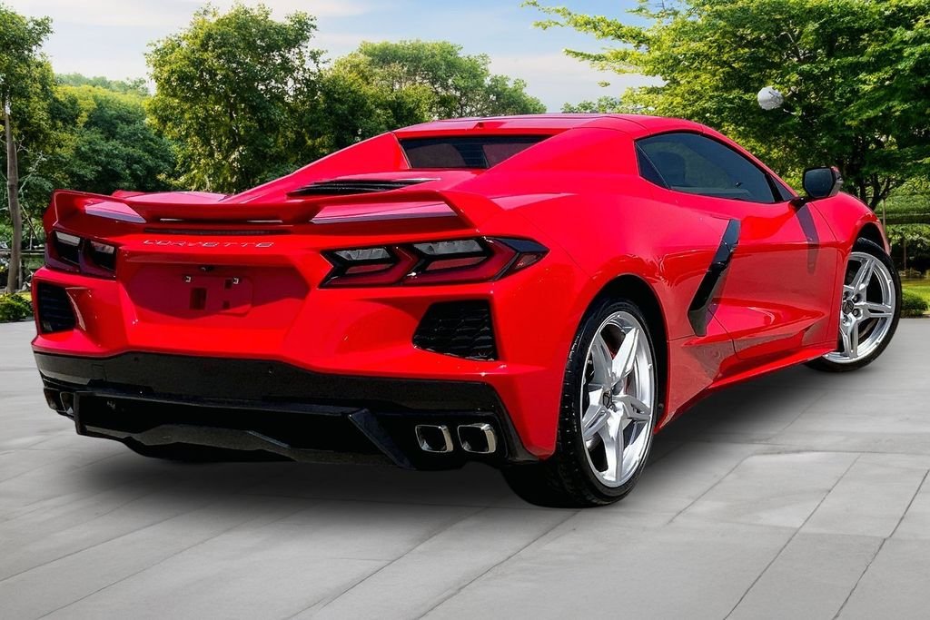 Used 2021 Red Chevrolet Stingray image 6
