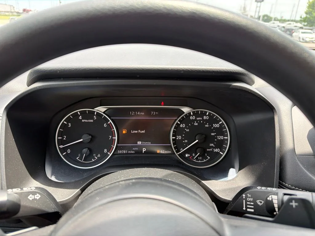 Used 2024 Silver Nissan S image 19