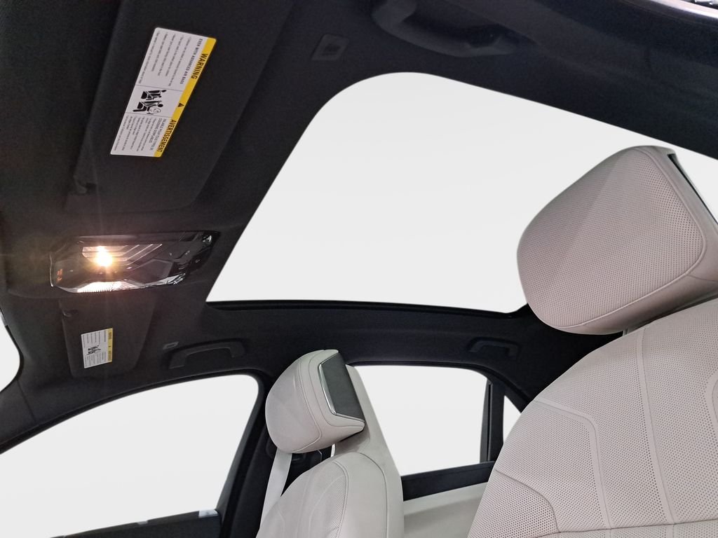 New 2026 Oxide Grey Metallic BMW 740i image 20