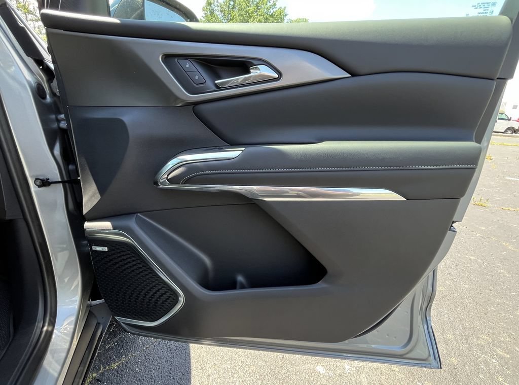 2026 Chevrolet Traverse LT - Photo 18