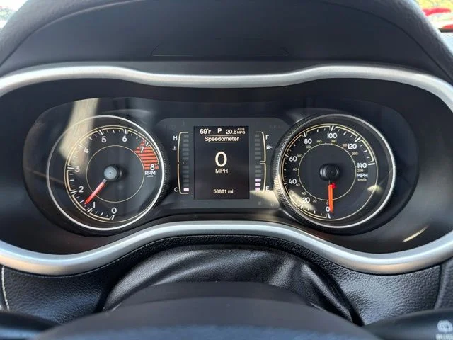 Used 2018 Diamond Black Jeep Latitude Plus image 55