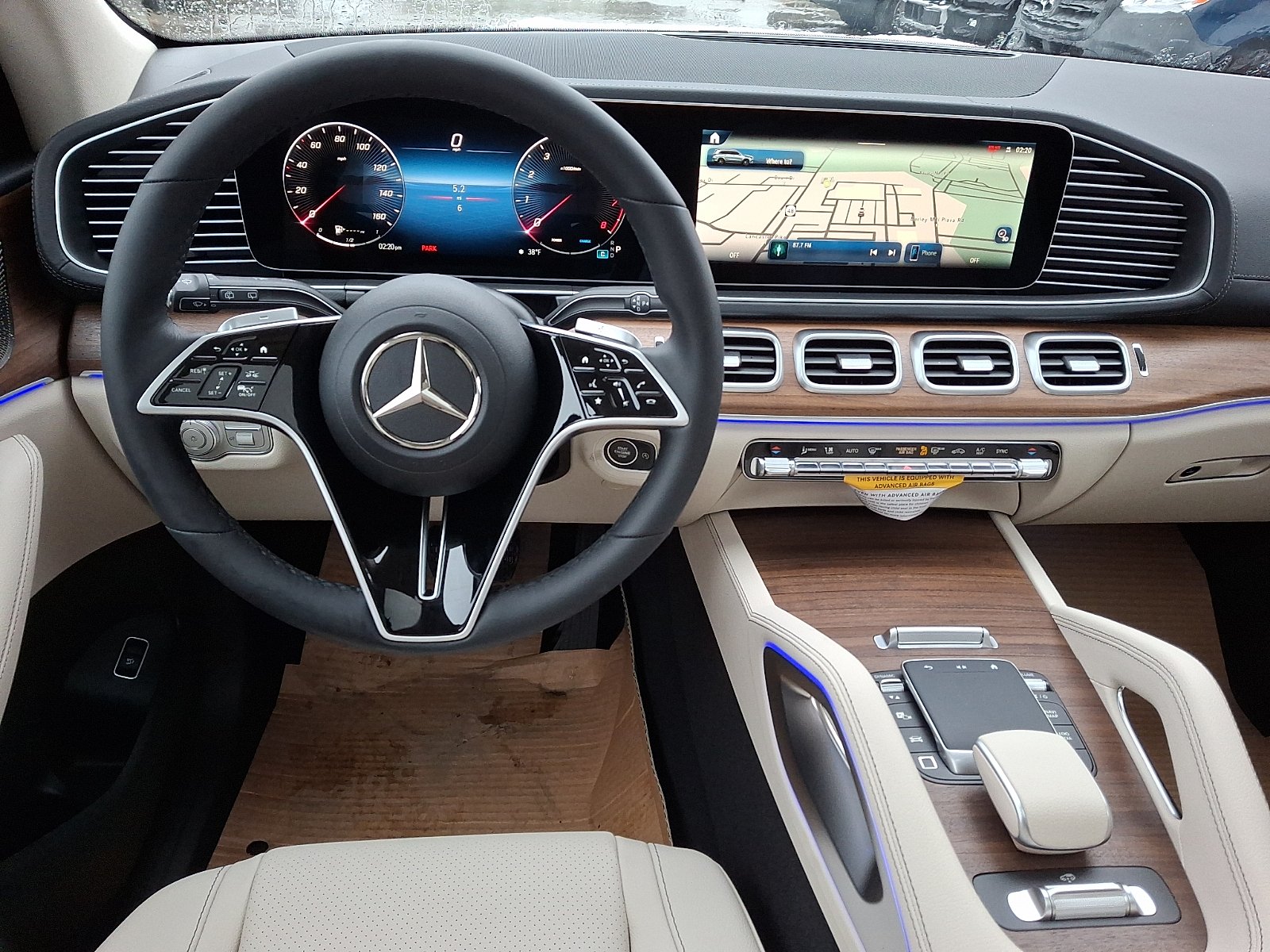New 2026 Polar White Mercedes-Benz GLS 450 image 9