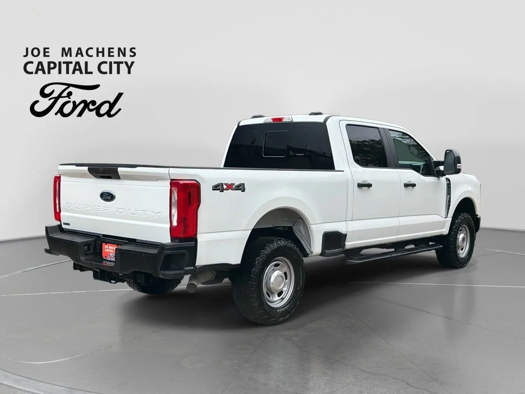 Used 2025 Oxford White Ford XL image 5