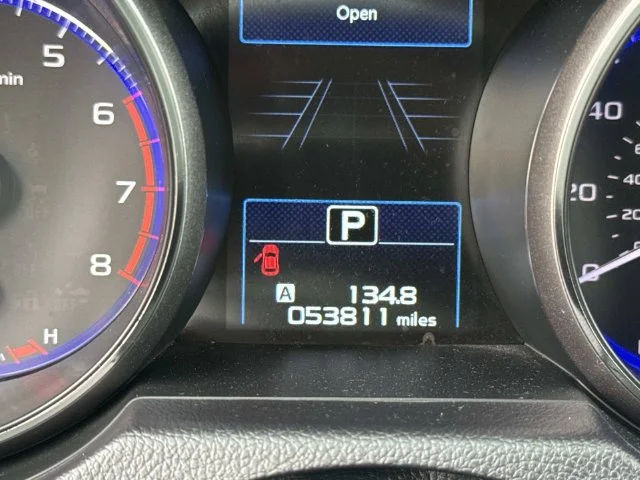 Used 2017 Green Subaru 2.5i image 40