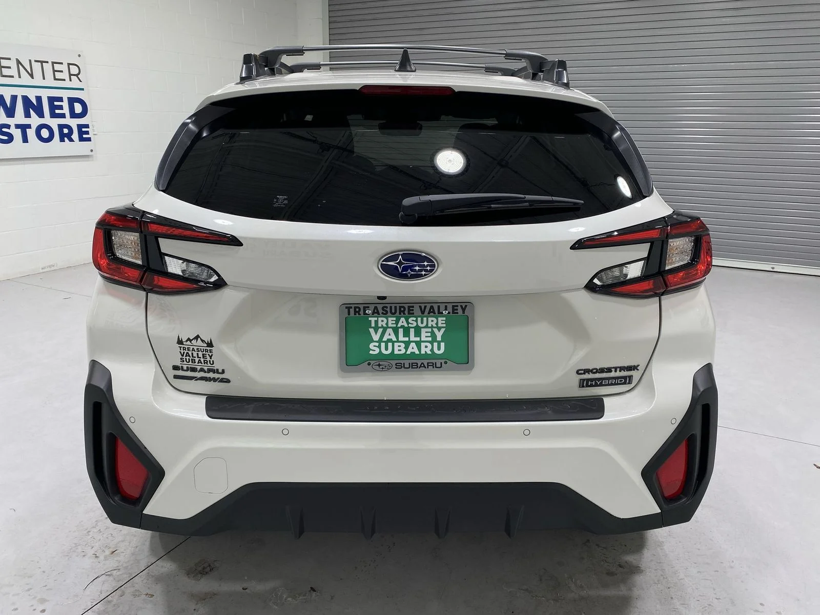 New 2026 CRYSTAL WHITE PEARL Subaru Limited image 7