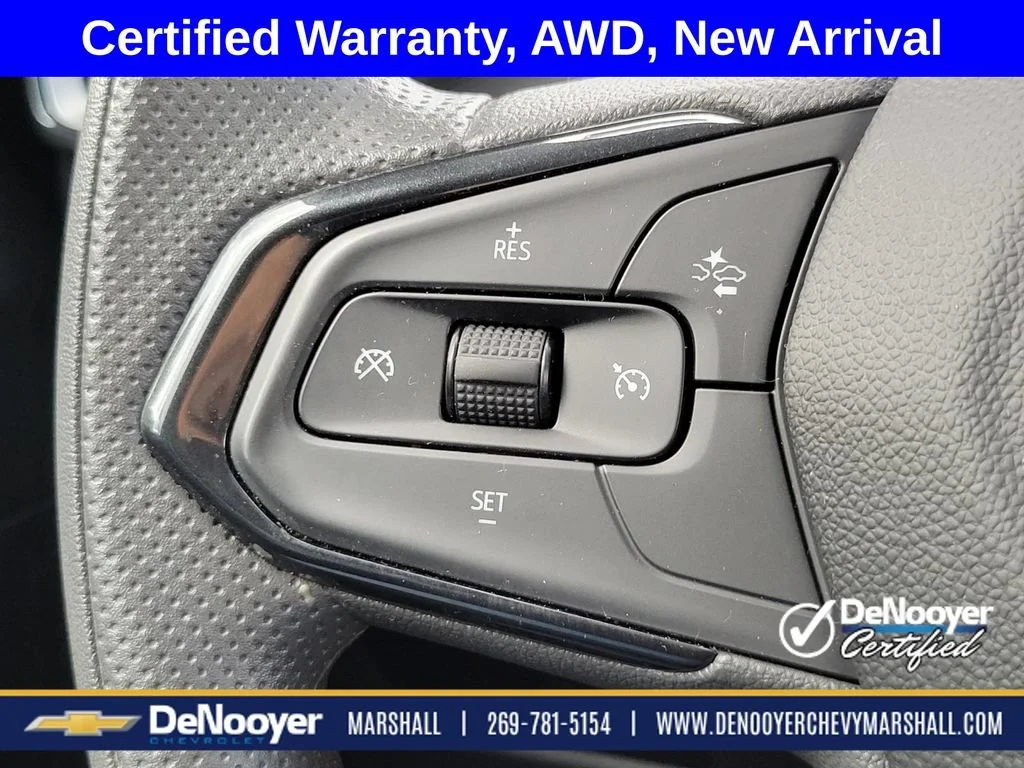 Used 2025 Sterling Gray Metallic Chevrolet LT image 12