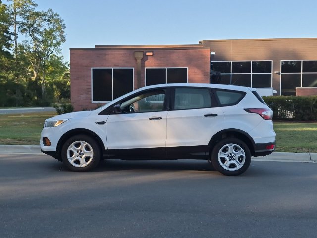 Used 2017 White Ford S image 2