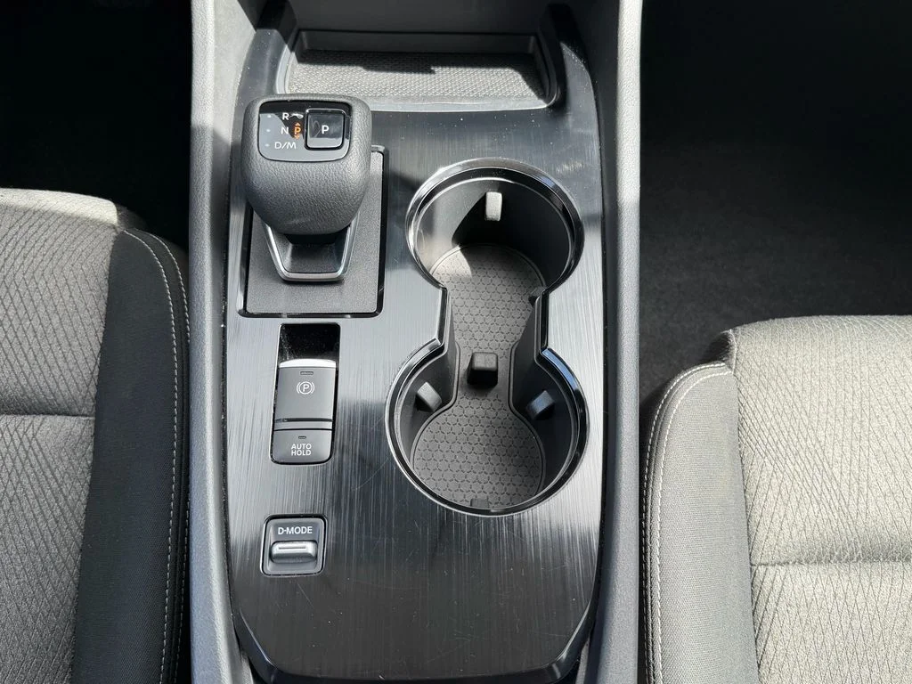 Used 2025 Silver Nissan SV image 16
