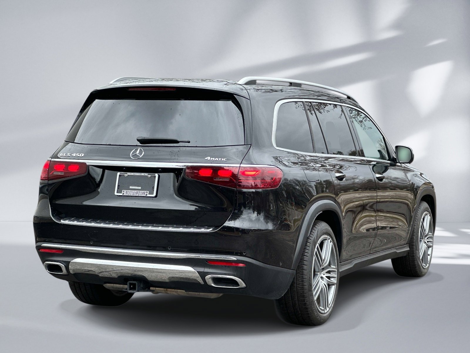 Certified Used 2025 Black Mercedes-Benz GLS 450 image 4