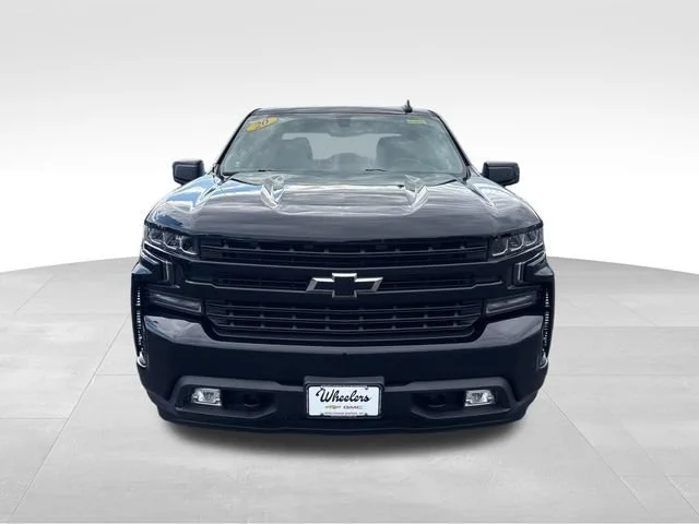 Used 2020 BLACK Chevrolet RST image 9