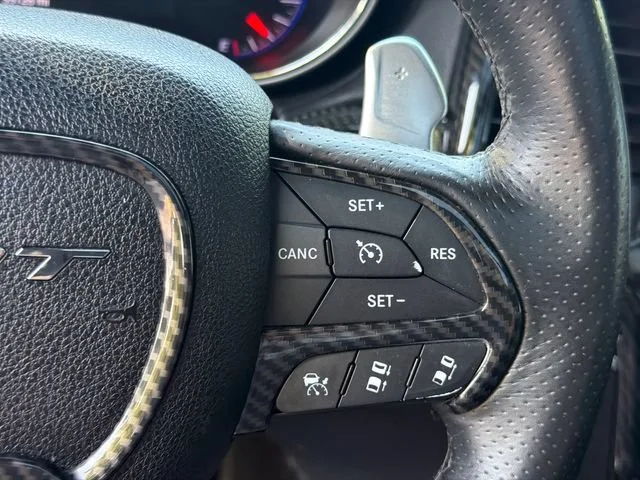 Used 2015 White Jeep SRT image 26