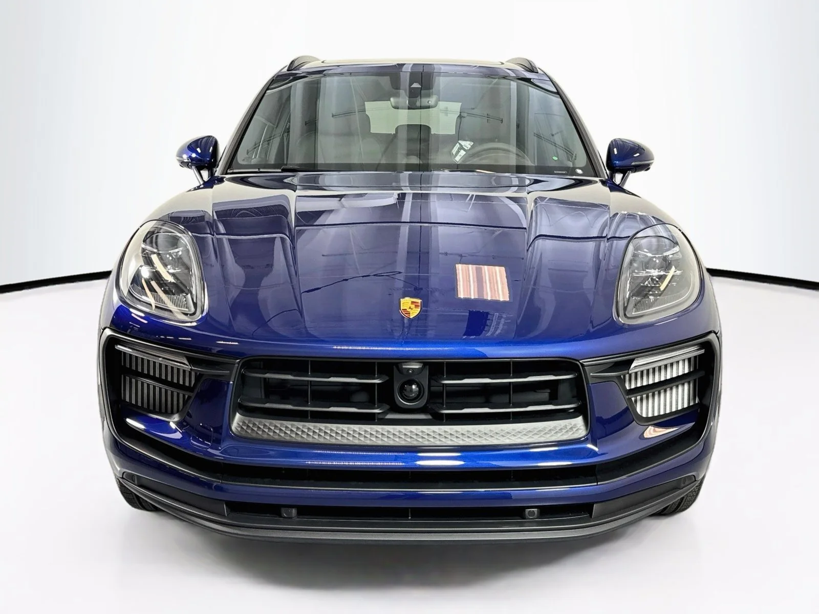 New 2026 Gentian Blue Metallic Porsche S image 6