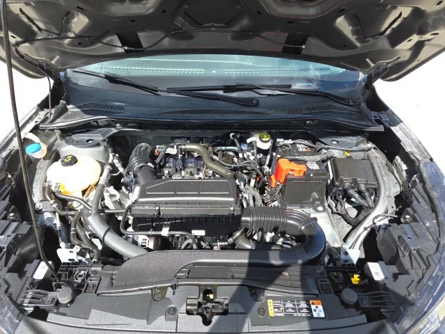 Used 2023 Gray Ford Active image 9