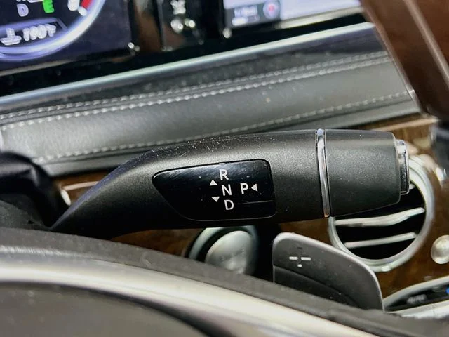 Used 2015 Black Mercedes-Benz S 550 image 18