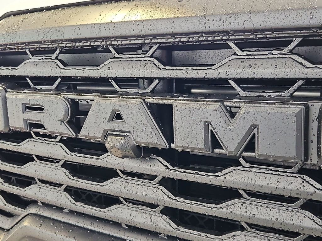 New 2026 Bright White Clearcoat RAM Tradesman image 25