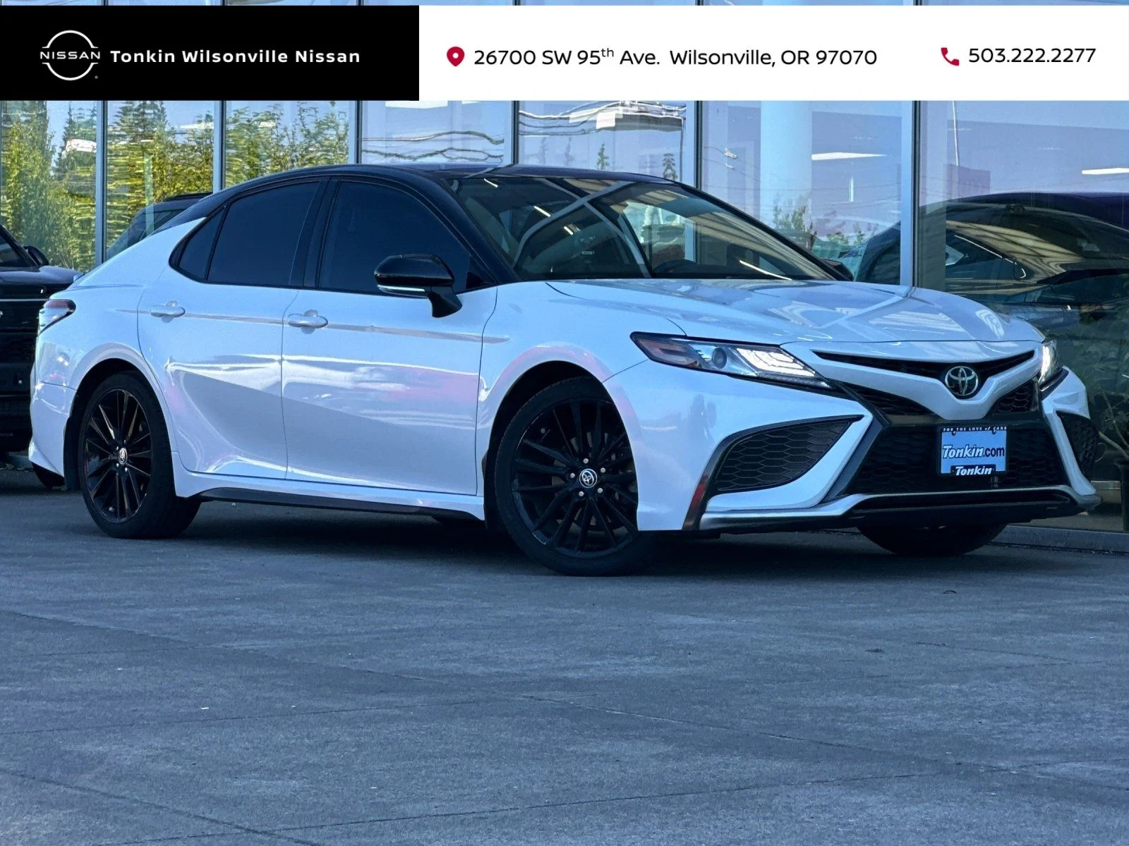 Used 2021 Wind Chill Pearl/Midnight Black Metallic Toyota XSE image 1