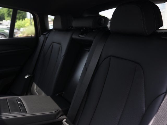 2025 BMW X4 30i - Photo 26