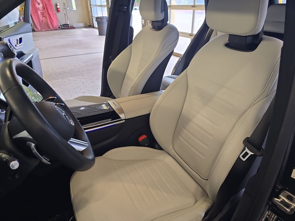 Certified Used 2026 Gray Mercedes-Benz GLC 300 image 19