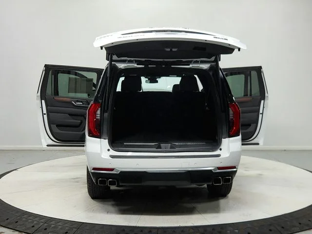 Used 2025 White GMC Denali image 15