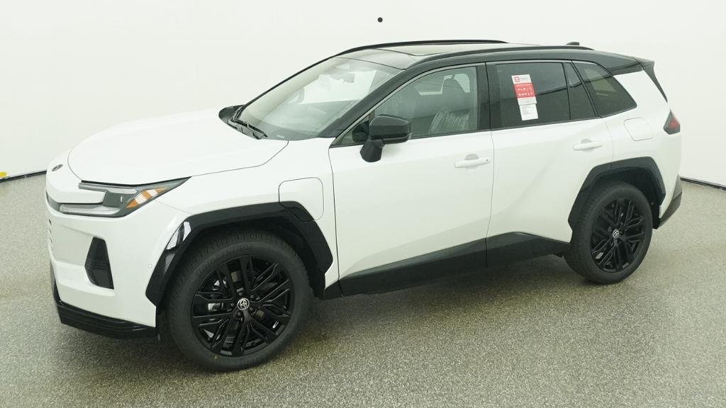 New 2026 Wind Chill Pearl with Midnight Black Metallic roof Toyota XSE image 8