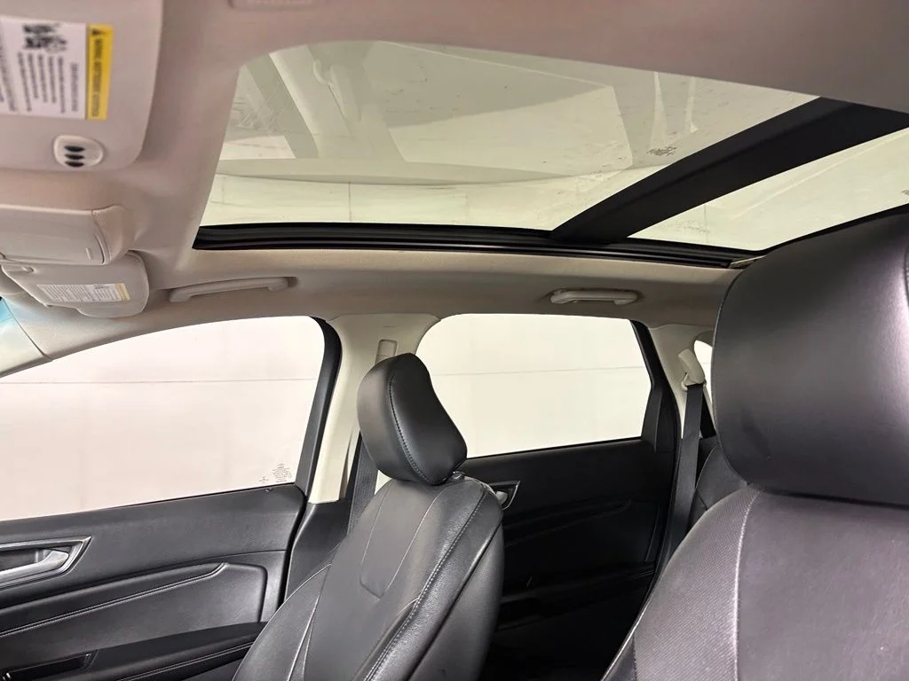 Used 2020 Black Ford Titanium image 35