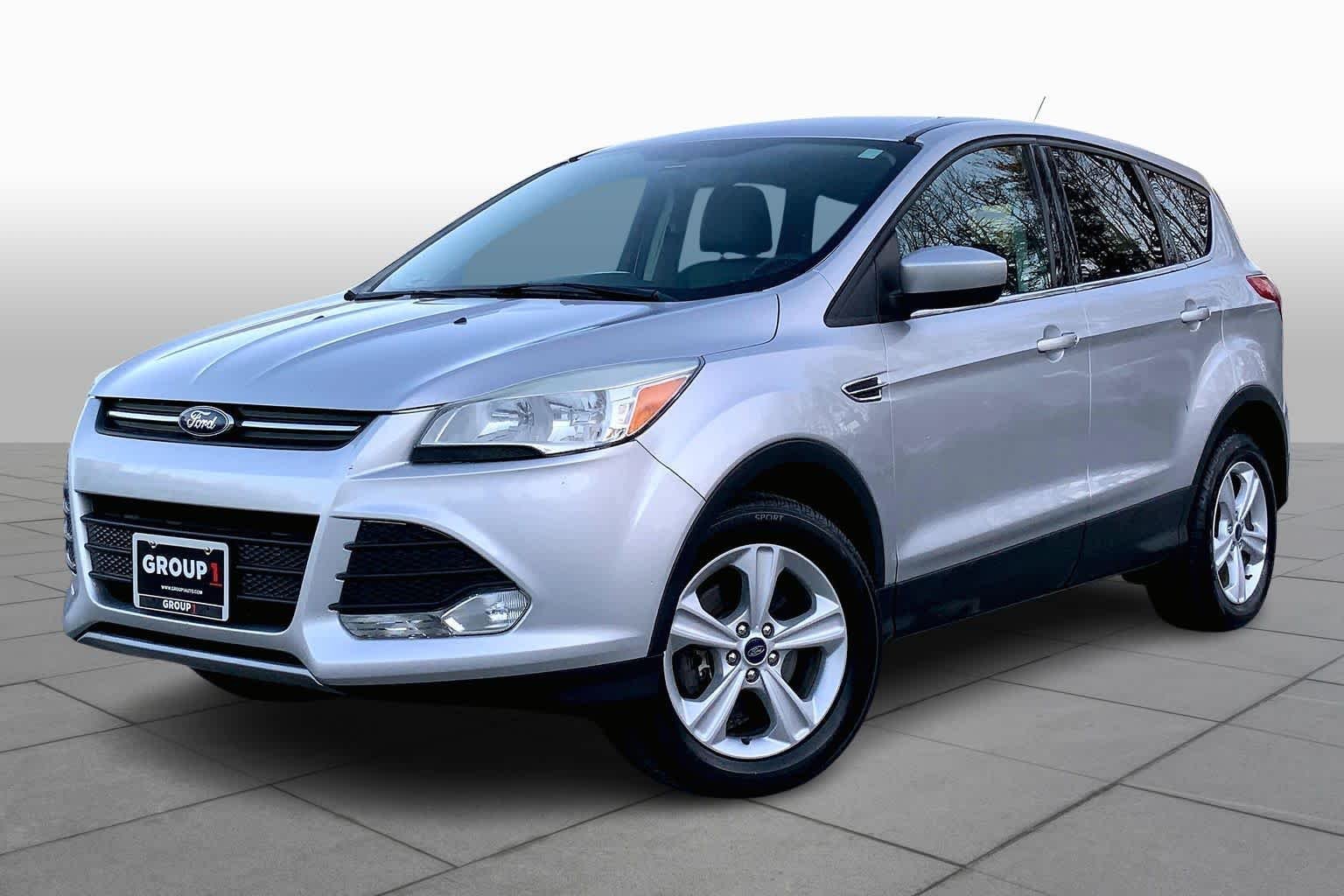 Used 2014 Ford Escape SE with VIN 1FMCU9GX2EUC33558 for sale in Saco, ME